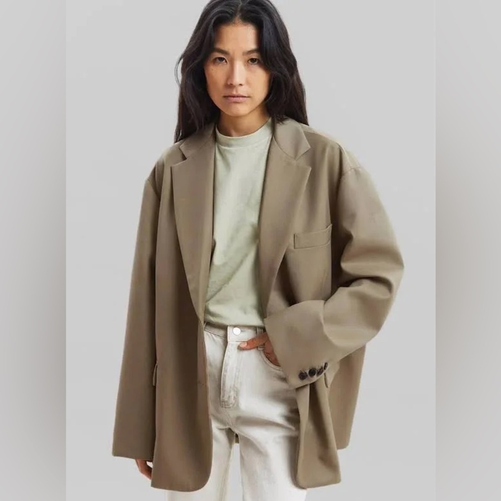Boxy Oversized Women's Coat in Taupe